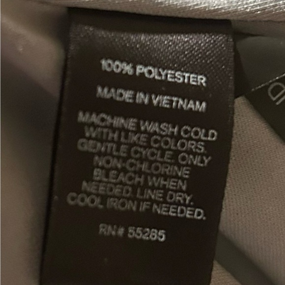 Express Women’s Polka Dot Halter  Keyhole Neck Lined Fit and Flare Dress Sz 12 - Picture 14 of 14